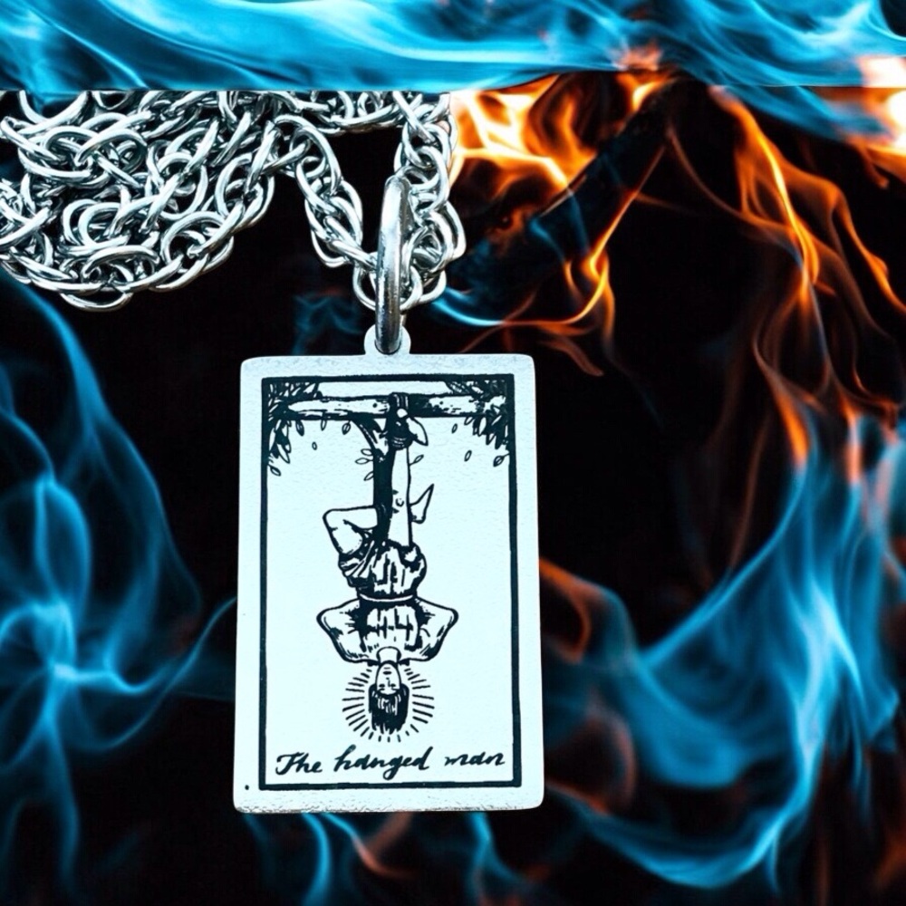 🆕The Hanged Man Three Ring Tarot Card Pendant Necklace Stainless Steel